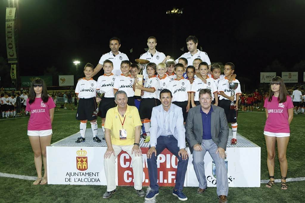 Valencia CF, campeón Prebenjamín 2013 | Foto: COTIF